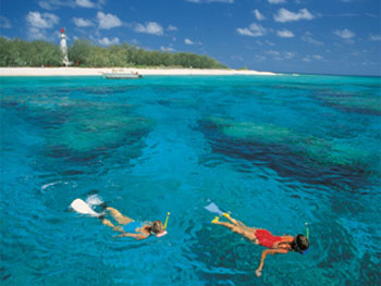 The Great Barrier Reef from Cairns is a perfect sea view Credits TourismCairns