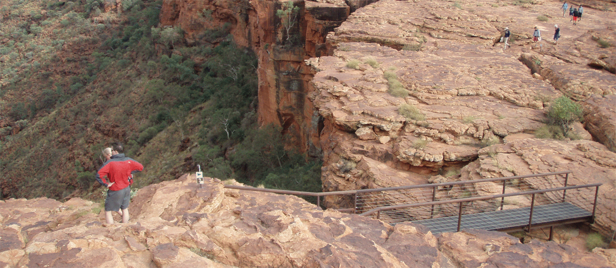 Kings Canyon rim bridge | | Credits Matt Hutchinson